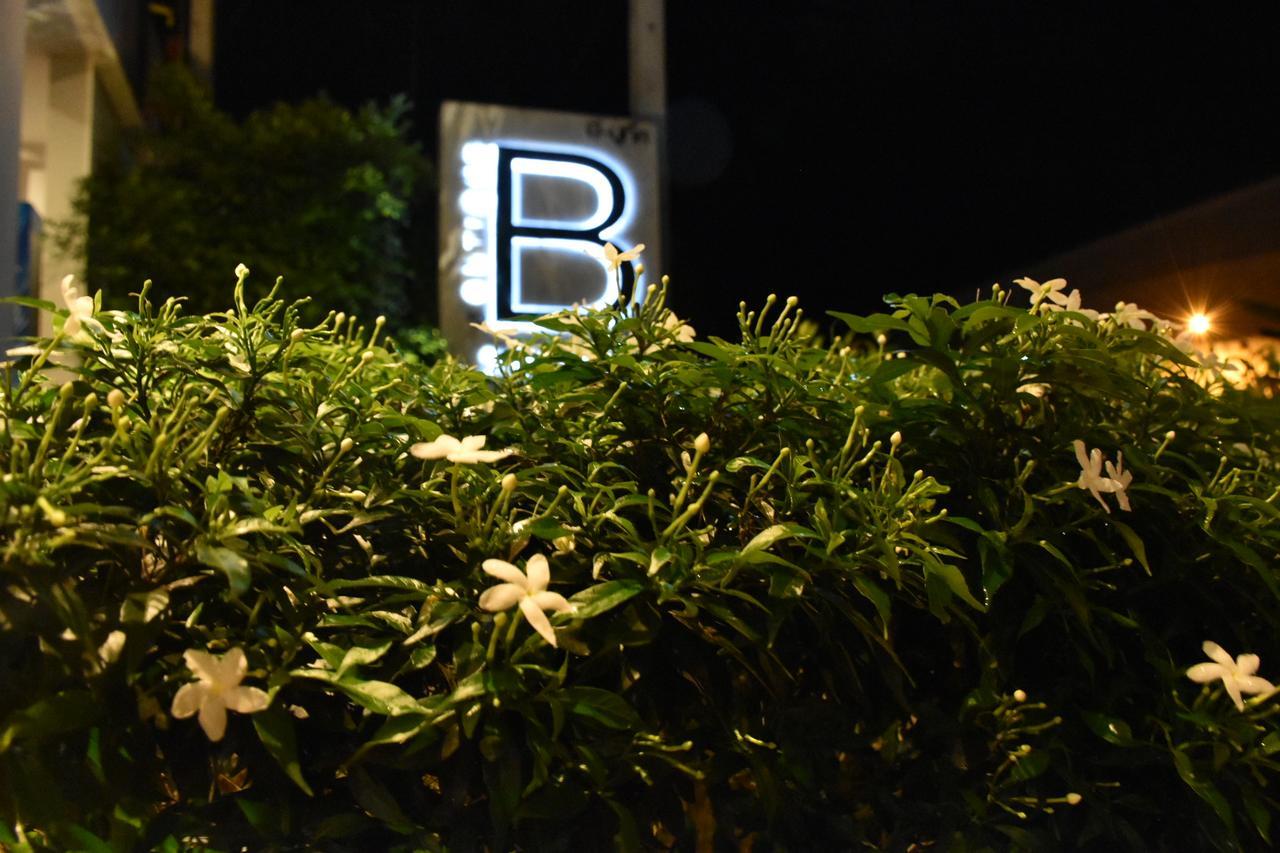 סוראט תאני B Boutique Residence מראה חיצוני תמונה